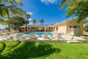 Pelican Beach House by Bocobay Seafront LUX 4BD